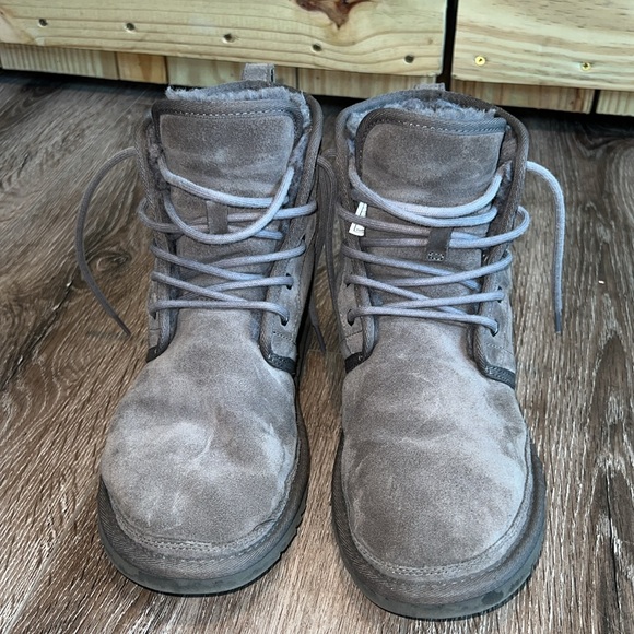UGG Men’s Neumel Boot - Picture 2 of 6